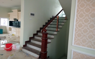 Cầu thang kính tại Quốc Oai Hà Nội